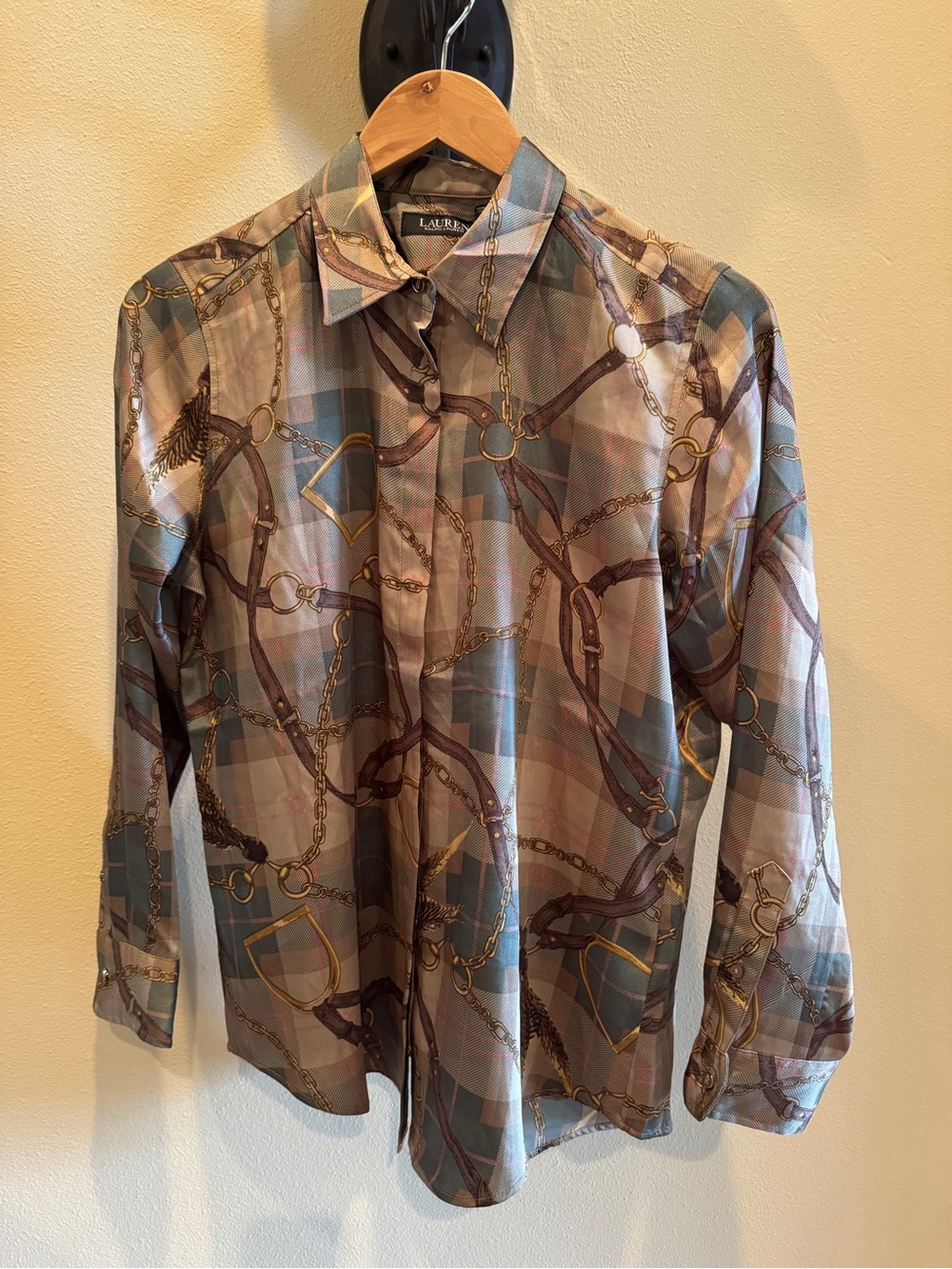 NWT Lauren Ralph Lauren medium All-over equestrian print with belts and chains